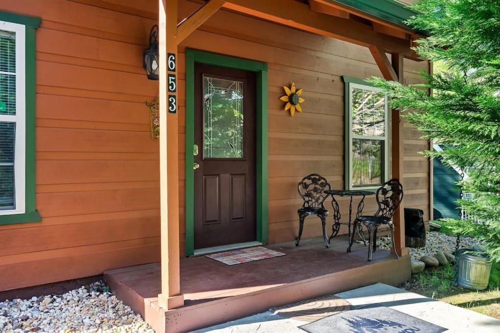Chalet A Notch Lodge~gatlinburg Gatlinburg