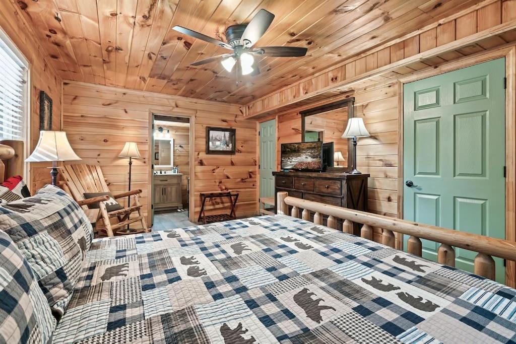 A Notch Lodge~gatlinburg * Gatlinburg