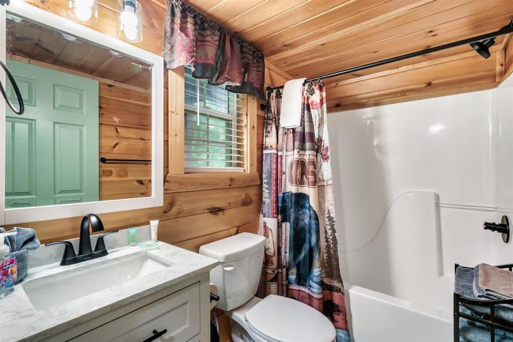 A Notch Lodge~gatlinburg Gatlinburg