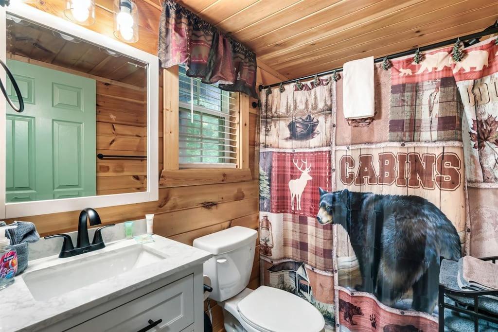 A Notch Lodge~gatlinburg Chalet Gatlinburg