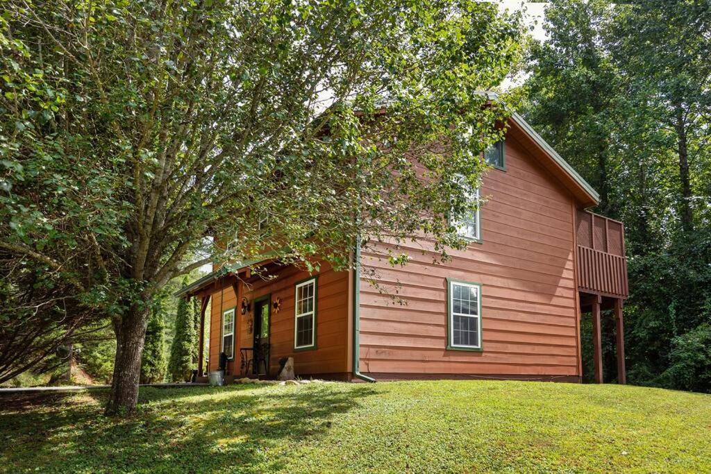 Chalet A Notch Lodge~gatlinburg Gatlinburg